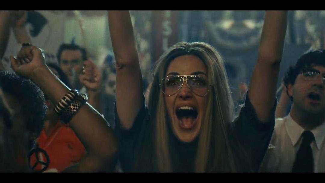 《美国夫人》海报第47张图片