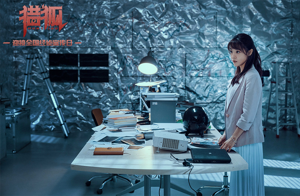 于小卉（邓家佳饰）被...