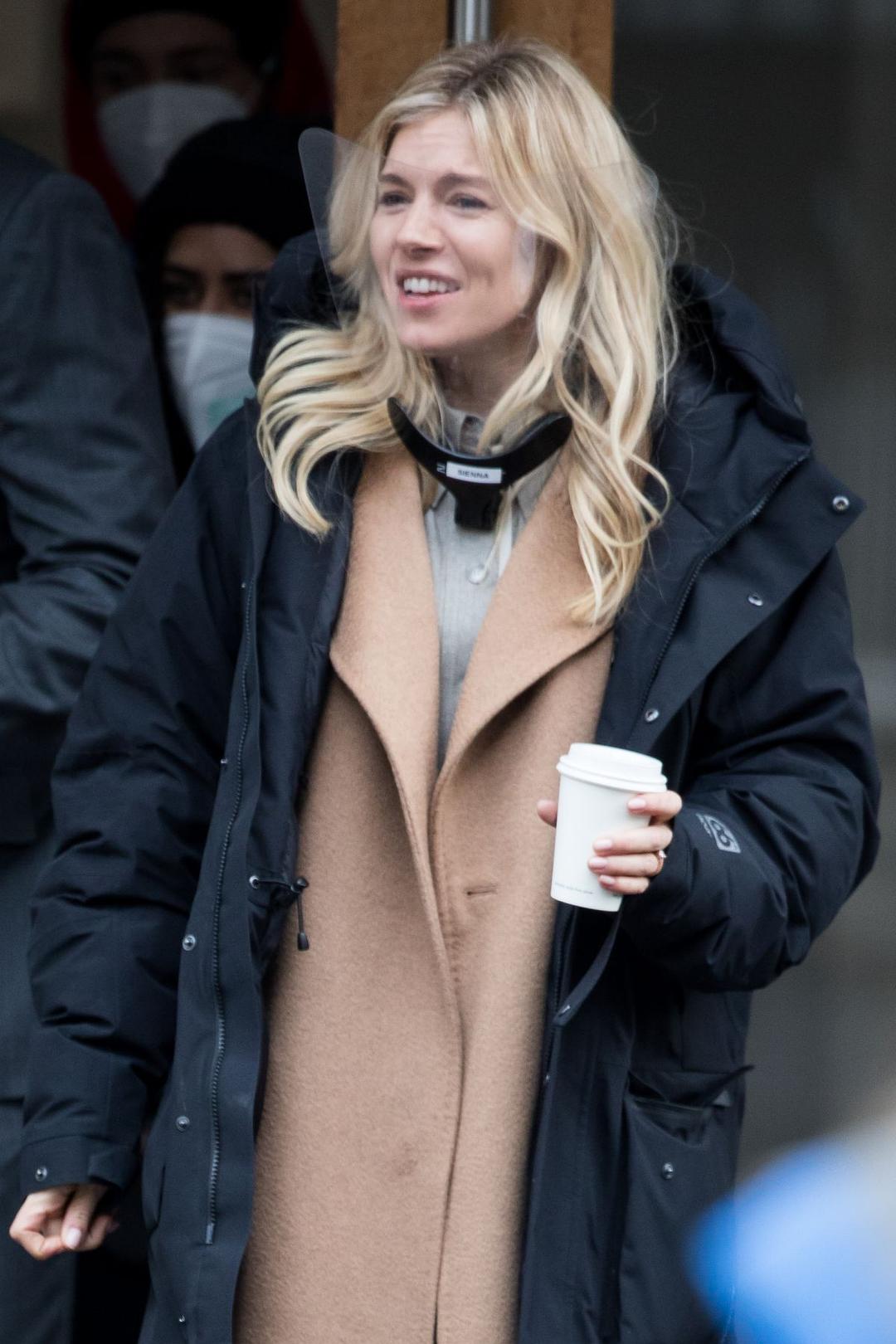 《剖析丑闻》剧照第59张图片