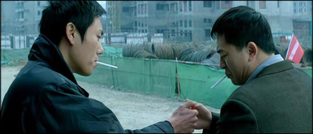 秦昊在电影《左右》中