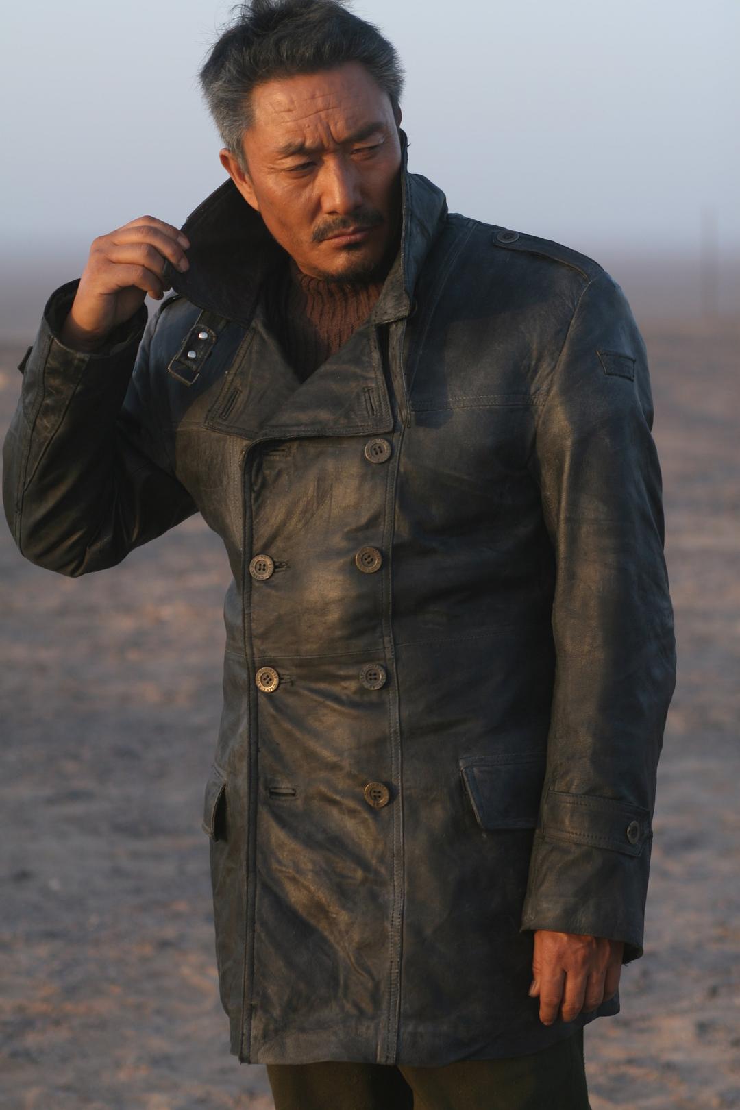 《无人区》剧照第12张图片