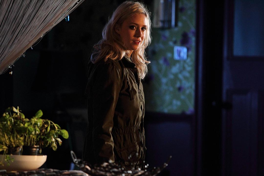 《鬼影喧嚣第一季》剧照