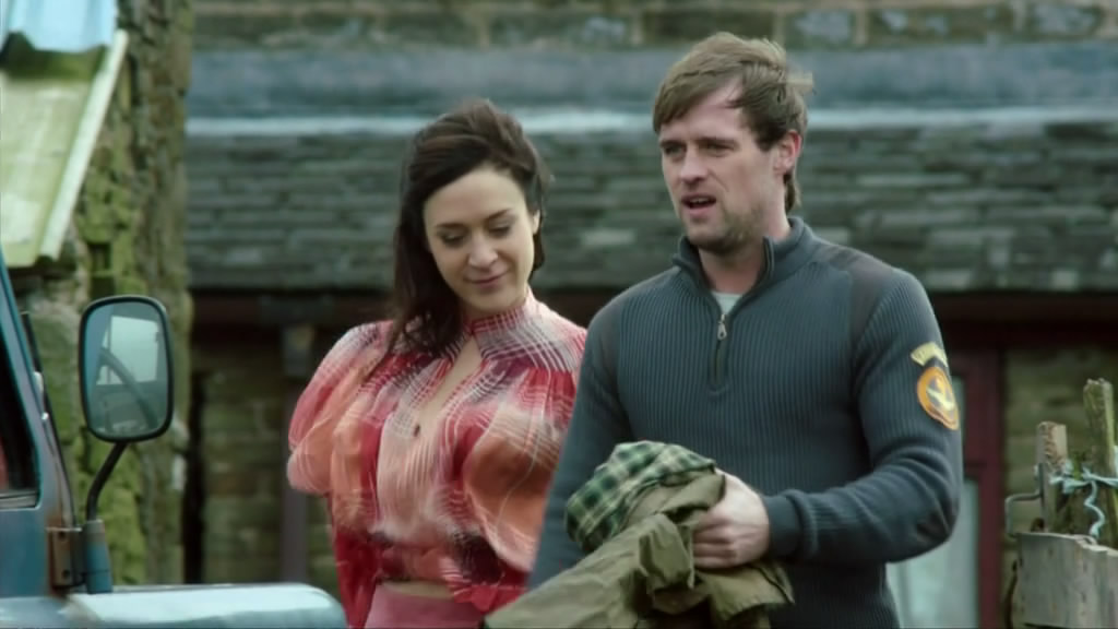 《变性双面杀手》剧照第16张图片 《变性双面杀手》剧照第16张图片