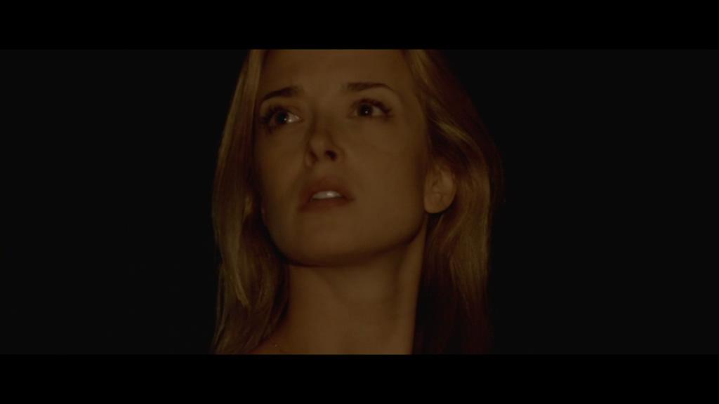 《彗星来的那一夜》剧照第30张图片 《彗星来的那一夜》剧照第30张图片