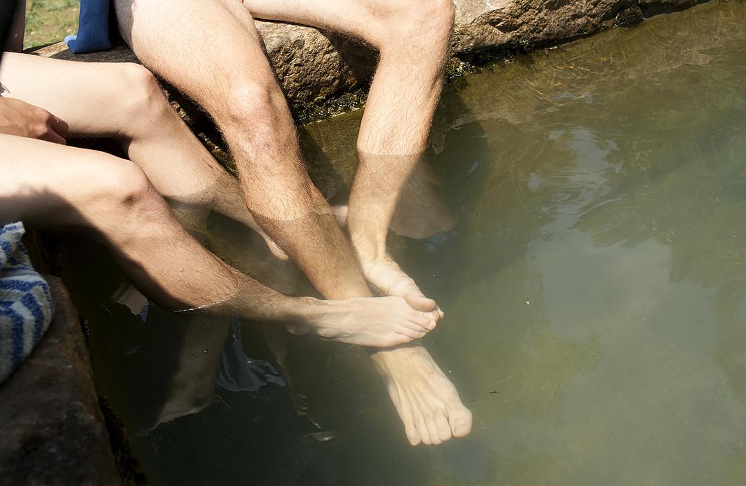 《请以你的名字呼唤我》海报