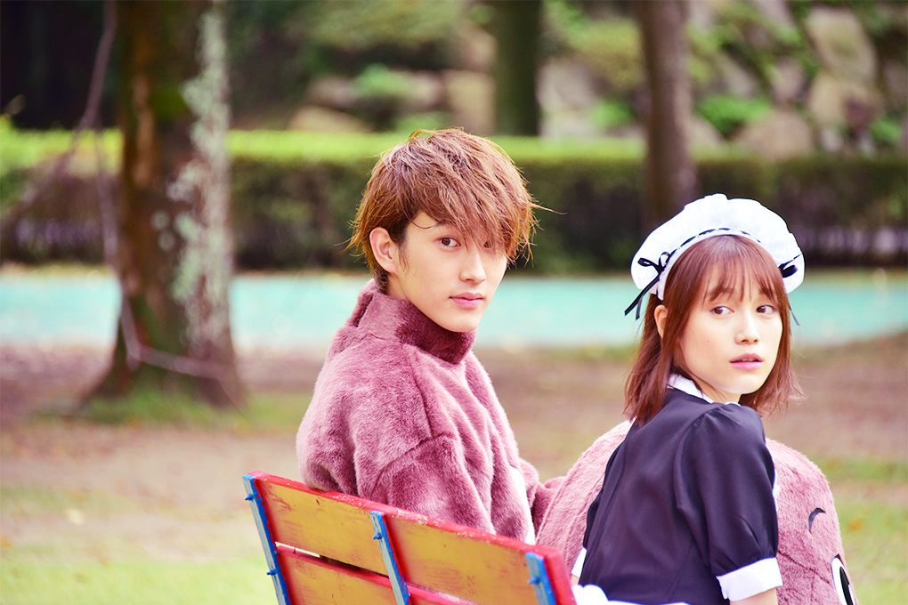 《花予野兽第一季》海报