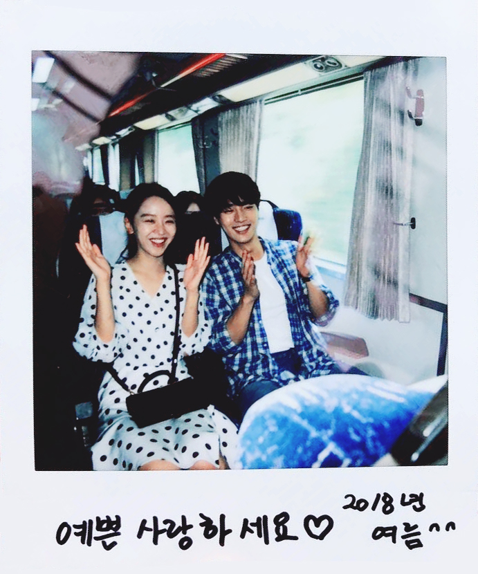 《虽然30但仍17》剧照