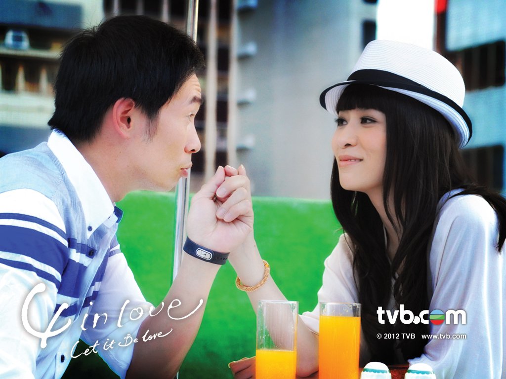 《4inLove》海报第8张图片 《4inLove》海报第8张图片