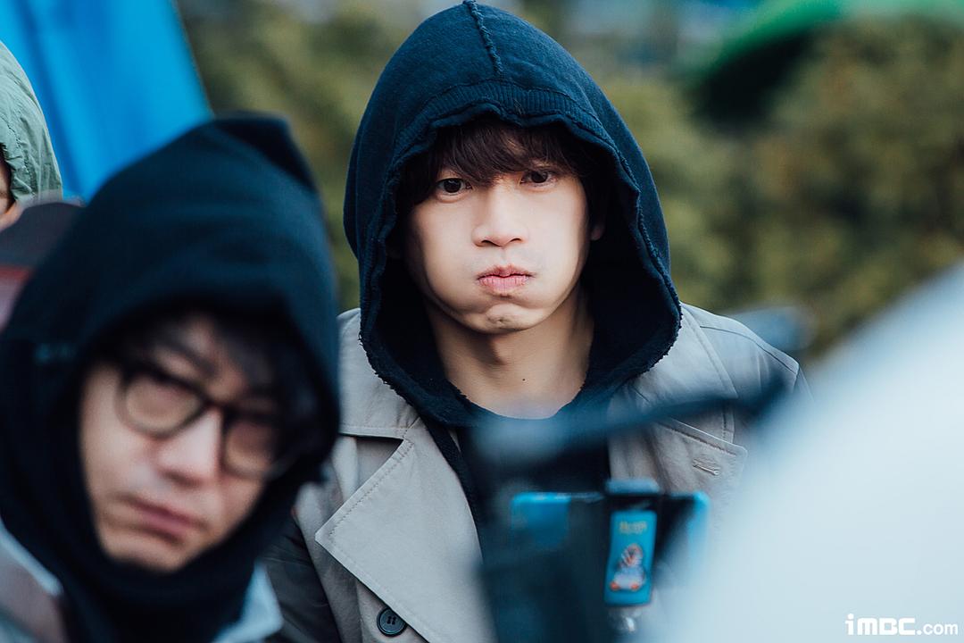 《杀了我治愈我》剧照第34张图片 《杀了我治愈我》剧照第34张图片