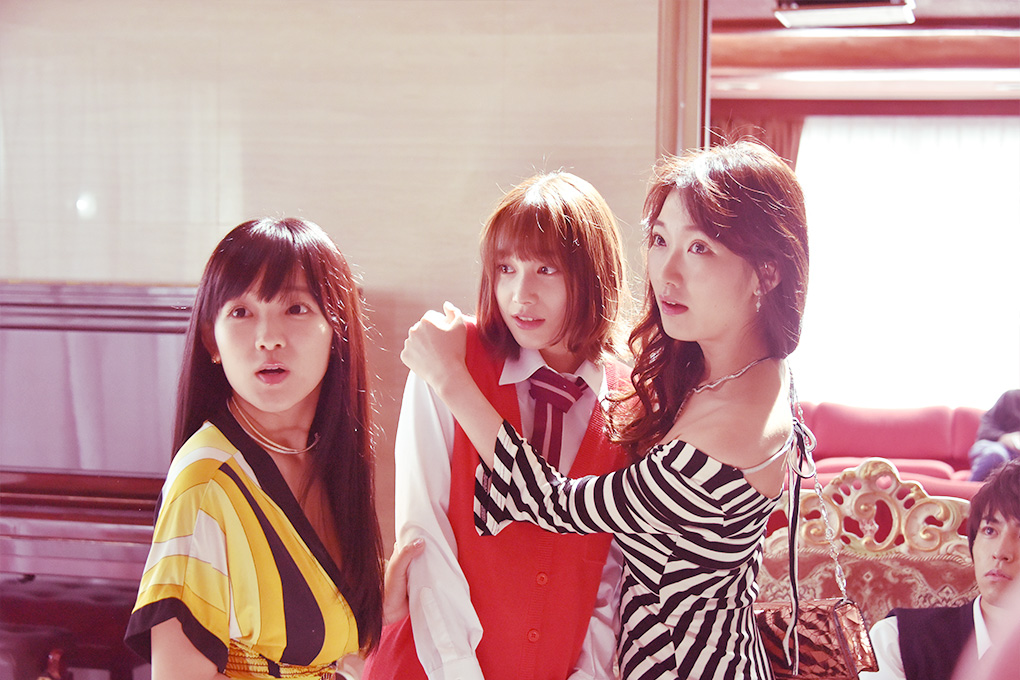 《花予野兽第一季》海报