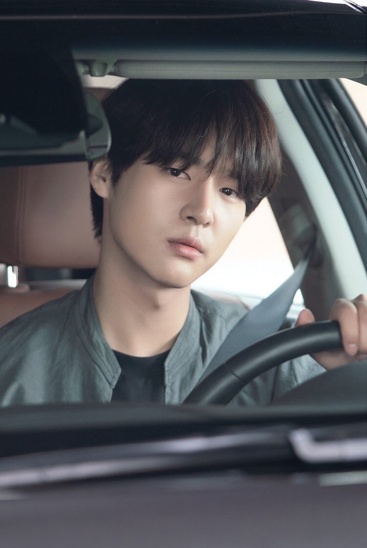 《虽然30但仍17》剧照