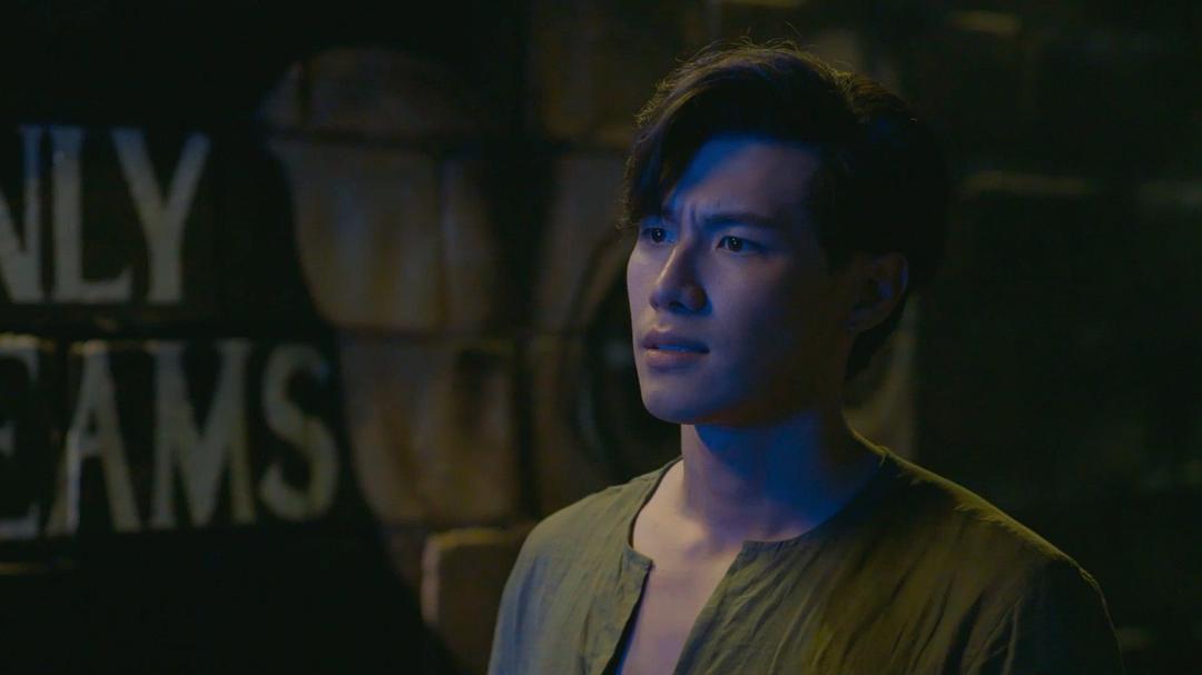 《深蓝之吻》海报第34张图片 《深蓝之吻》海报第34张图片