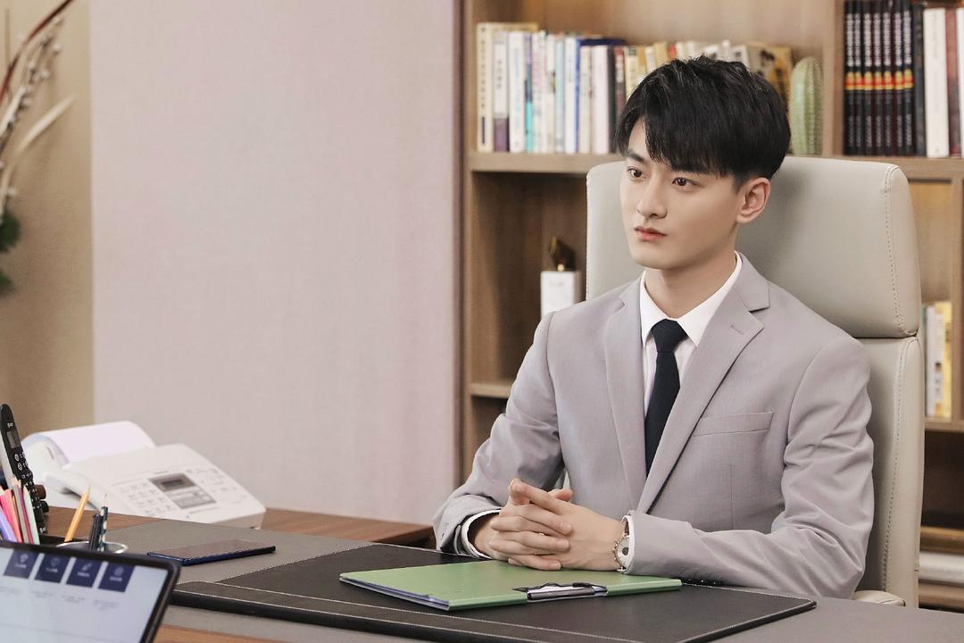 《楼下女友请签收》海报第24张图片 《楼下女友请签收》海报第24张图片