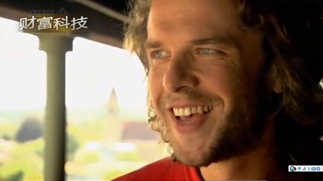 《眼见不为实》海报