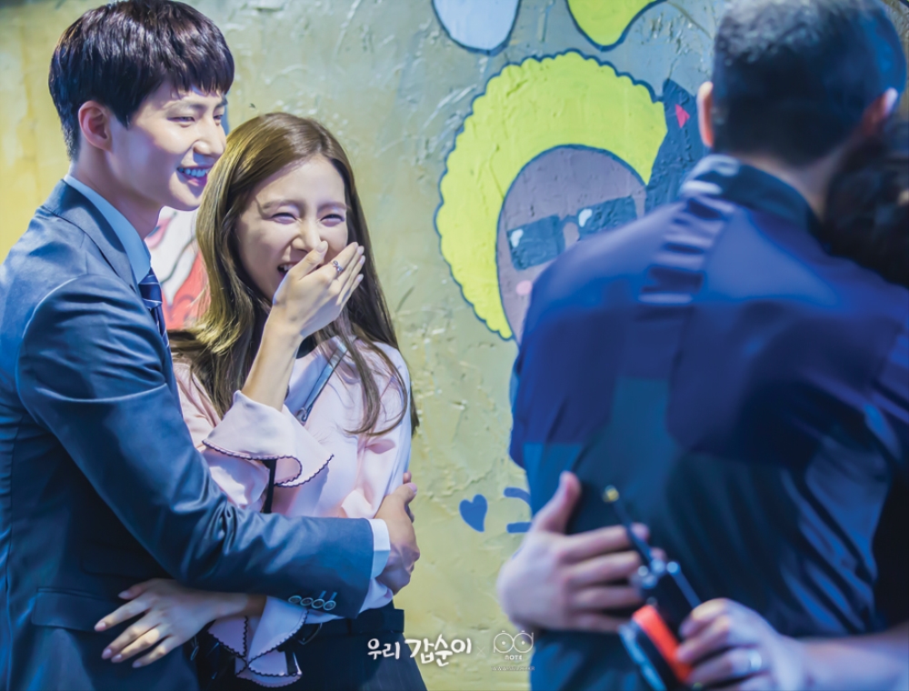 《我们甲顺》海报