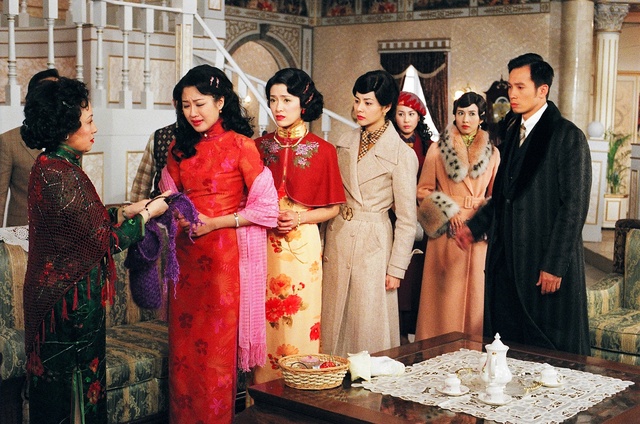 《胭脂水粉》海报第11张图片 《胭脂水粉》海报第11张图片